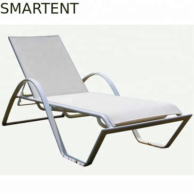Купить Stackable складывая lounger пляжа анти- ржавчины кресла для отдыха пляжа белый облегченный складывая Производство в сети